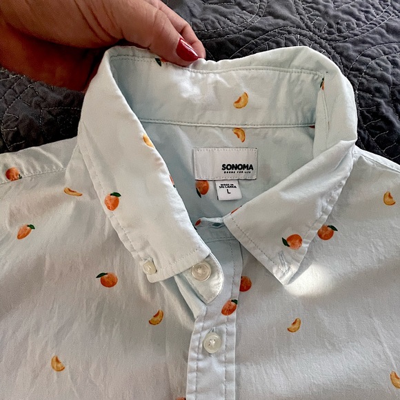 Mens peach button up - Picture 2 of 8